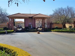 3 Bed House in Poortview