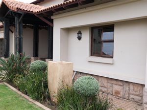 3 Bed Duplex in Rynfield AH