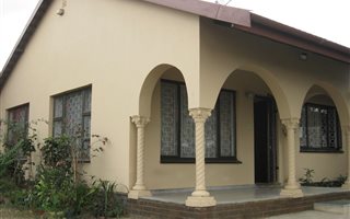 3 Bedroom House in Lotusville