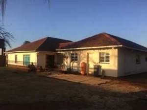 2.5 ha Farm in Nortons Home Estate