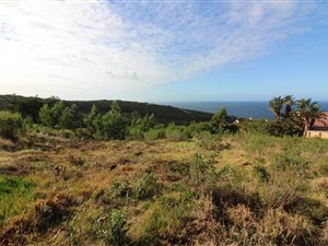 1093 m² Land available in Herolds Bay
