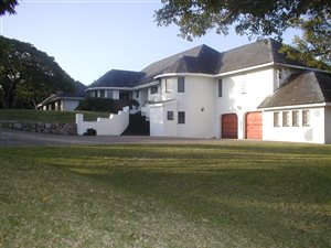 13.4 ha Farm with House in Izotsha
