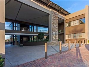 230 m² Office Space in Broadacres