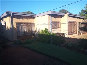 3 Bed House in Roseville