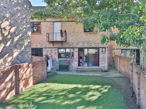 3 Bed Townhouse in Lovemore Park