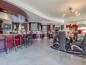4 Bed House in Glen Erasmia