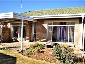2 Bed Townhouse in Universitas