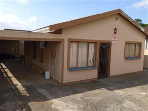 3 Bed House in Brookdale