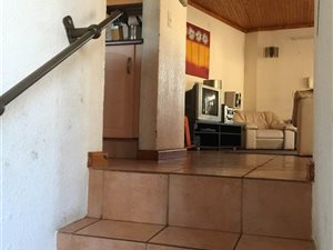 2 Bed Apartment in Clubview