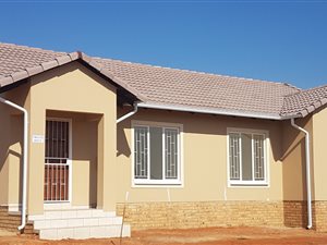3 Bed House in Vanderbijlpark CE3