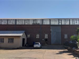 1500 m² Industrial space in Denver