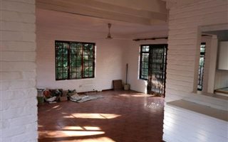 4 Bedroom House in Sheffield Beach