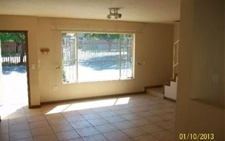3 Bedroom Duplex in Verwoerdpark