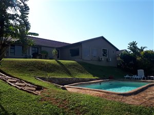 4 Bed House in Woodlands