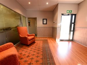 167 m² Office Space in Lombardy Estate