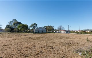 4664 m² Land available in Pacaltsdorp