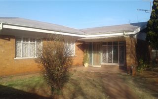 3 Bedroom House in Vanderbijlpark CW