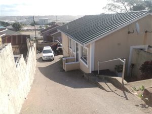 3 Bed House in Austerville