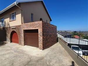 3 Bed House in Orient Heights