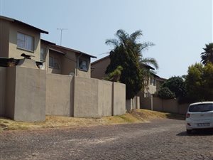 3 Bed Townhouse in Corlett Gardens