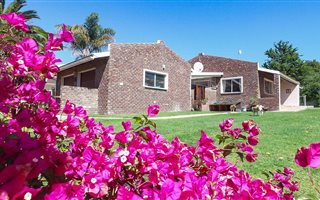 3 Bedroom House in Bowtie