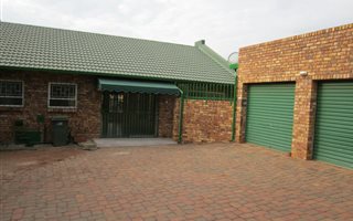 3 Bedroom House in Wonderboom