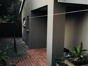 1 Bed Garden Cottage in Irene