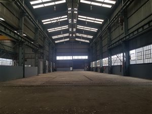 2200 m² Industrial space in Delville