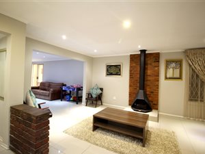 3 Bed House in Ferndale