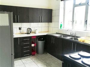 2 Bed Apartment in Humewood