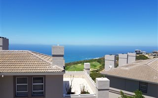2 Bedroom House in Pinnacle Point Golf Estate