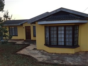 3 Bed House in Panorama Gardens