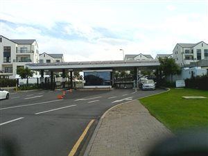 2 Bed Flat in Greenstone Ridge