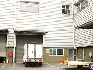 300 m² Commercial space in Umhlali