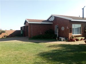 3 Bed House in Hennenman
