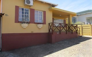 1 Bedroom Apartment in Alberton