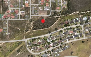 1.2 ha Land available in Parsons Vlei