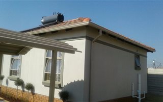 2 Bedroom House in Pretoria North