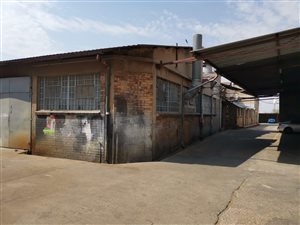 2000 m² Industrial space in Malvern