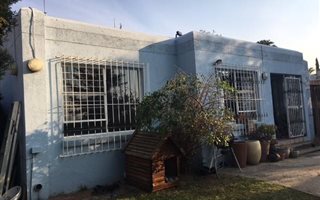 2 Bedroom Cluster in Bromhof
