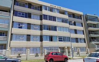 2 Bedroom Apartment in Humewood