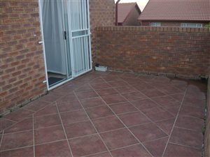 2 Bed Apartment in Arundo Estate