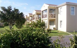 2 Bedroom Apartment in Milnerton Central