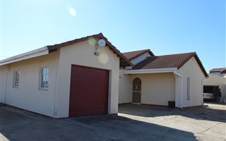 3 Bedroom House in Estcourt