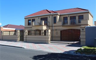 4 Bedroom House in Belthorn Estate