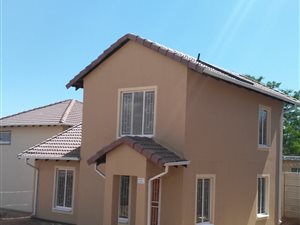 3 Bedroom House in Kya Sands