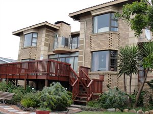 3 Bedroom House in Reebok