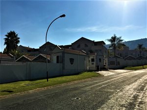 2 Bed Townhouse in Morninghill
