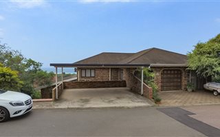 3 Bedroom Townhouse in Illovo Beach