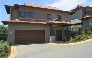 3 Bedroom Duplex in Izinga Ridge